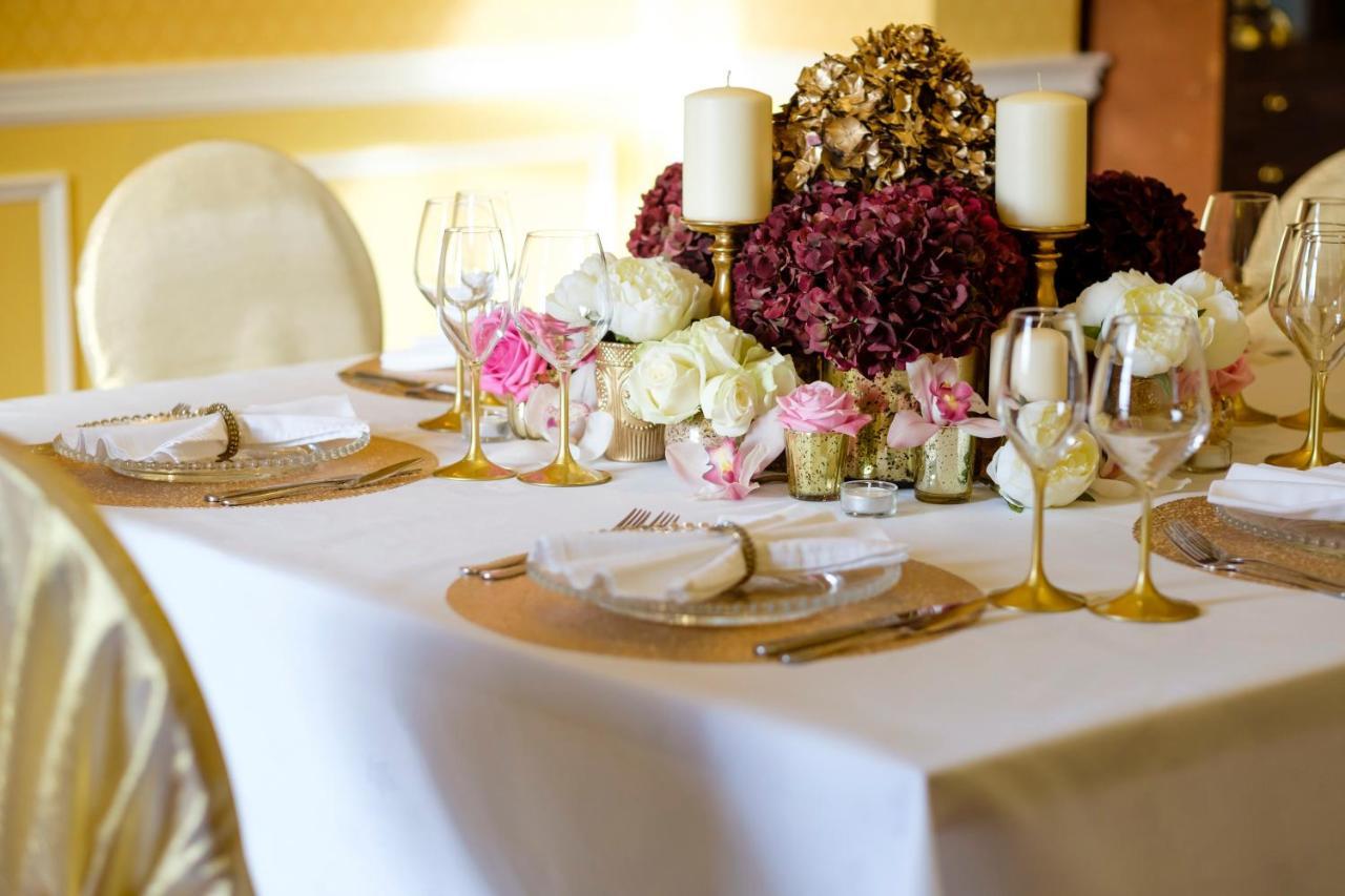 The Gretna Chase Hotel エクステリア 写真